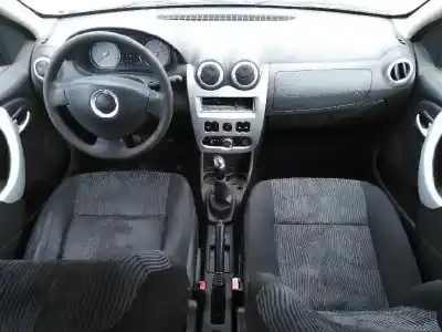 Veículo de Sucata dacia sandero 1.4 cat do ano 2009 alimentado k7j710