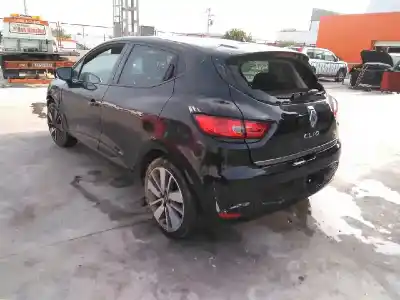 Здавання транспортного засобу renault clio iv technofeel року 2015 потужний h4b400
