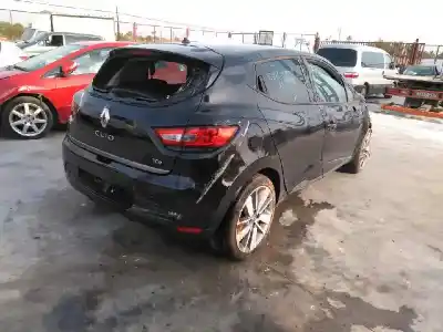 Здавання транспортного засобу renault clio iv technofeel року 2015 потужний h4b400