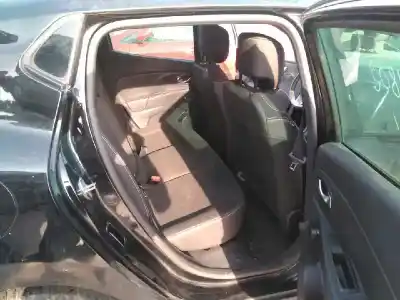 Здавання транспортного засобу renault clio iv technofeel року 2015 потужний h4b400