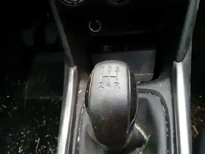 Veicolo di demolizione peugeot 2008 (--.2013->) access dell'anno 2018 alimentato hm01