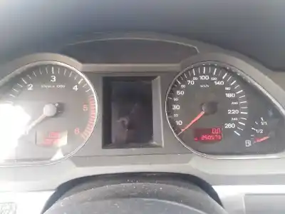 Veículo de Sucata audi a6 berlina (4f2) 3.0 tdi quattro (165kw) do ano 2004 alimentado bmk