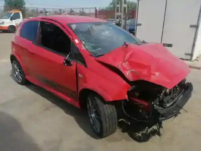 Здавання транспортного засобу abarth                                             punto (evo) (199)                                                                                                                                                                                                                                          1.4                                                                                                                                                                                                                                                        року 2011 потужний 955a8000