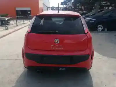 Veicolo di demolizione abarth punto evo 1.4 (199.axx1b) dell'anno 2011 alimentato 955a8000