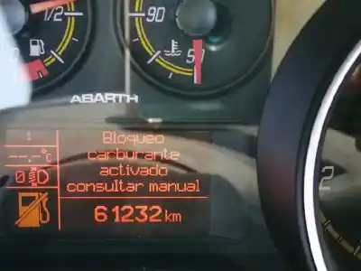 Veicolo di demolizione abarth punto evo 1.4 (199.axx1b) dell'anno 2011 alimentato 955a8000