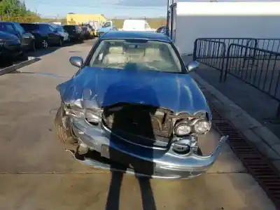 Hurda Aracı jaguar x-type 2.5 v6 yılın 2002 güçlü xb
