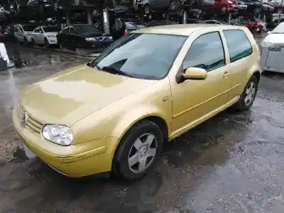Veículo de Sucata volkswagen golf iv (1j1) 1.6 do ano 1999 alimentado akl
