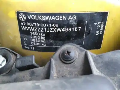 Veículo de Sucata volkswagen golf iv (1j1) 1.6 do ano 1999 alimentado akl