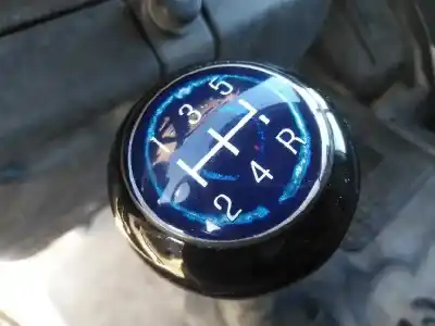 Veicolo di demolizione ford transit caja cerrada, larga (fy) (2000 =>) 2.4 tde cat dell'anno 2001 alimentato d2fa