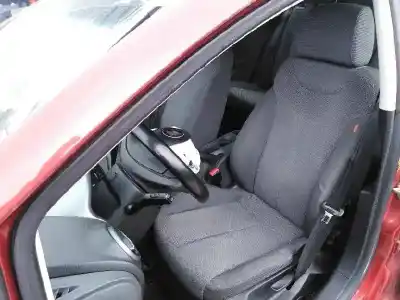 Veicolo di demolizione seat leon (1p1) 1.9 tdi dell'anno 2005 alimentato bkc