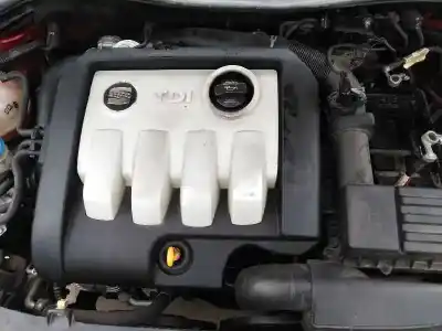 Veicolo di demolizione seat leon (1p1) 1.9 tdi dell'anno 2005 alimentato bkc