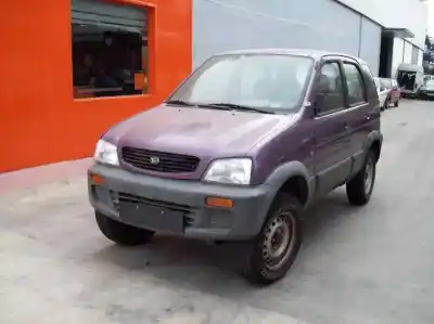 Veicolo di demolizione daihatsu terios (j100) cx dell'anno 1998 alimentato hc