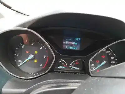 Vehicul casat ford c-max (ceu) trend al anului 2013 alimentat t3da