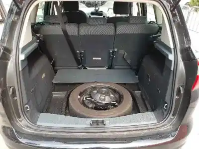 Vehicul casat ford c-max (ceu) trend al anului 2013 alimentat t3da