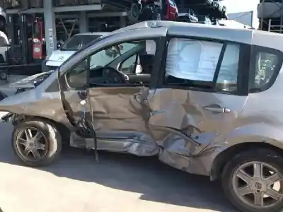 Veículo de Sucata renault grand modus dynamique do ano 2010 alimentado k9k766