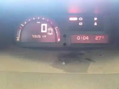 Veículo de Sucata renault grand modus dynamique do ano 2010 alimentado k9k766