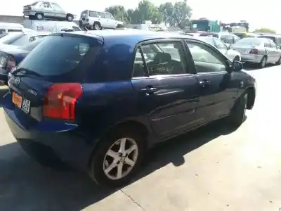 Veicolo di demolizione toyota corolla (e12) 2.0 d-4d linea sol berlina dell'anno 2003 alimentato 1cdftv