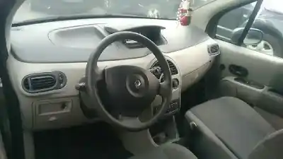 Veículo de Sucata renault modus authentique do ano 2005 alimentado k9k768