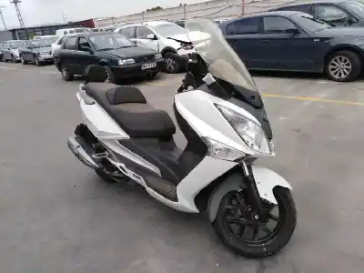 Здавання транспортного засобу sym joymax 125cc gts року 2012 потужний gku