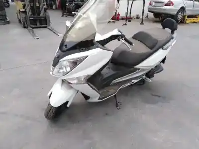 Здавання транспортного засобу sym joymax 125cc gts року 2012 потужний gku