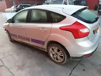 Verschrottungsfahrzeug ford focus iii 1.6 tdci des jahres 2013 angetrieben t1da