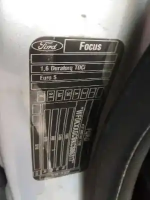 Verschrottungsfahrzeug ford focus iii 1.6 tdci des jahres 2013 angetrieben t1da
