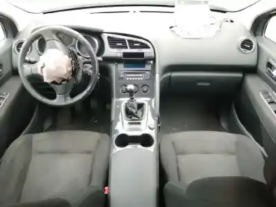 Veicolo di demolizione peugeot 3008 i monospace (0u_) 1.6 hdi dell'anno 2011 alimentato 9h05