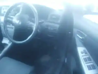 Veículo de Sucata toyota corolla (_e12_) 1.4 vvt-i (zze120_) do ano 2006 alimentado 4zzfe