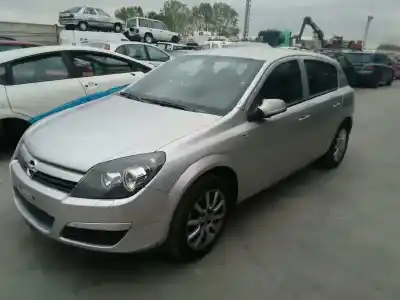 Veículo de Sucata OPEL ASTRA H (A04) 1.6 (L48) do ano 2005 alimentado Z16XEP