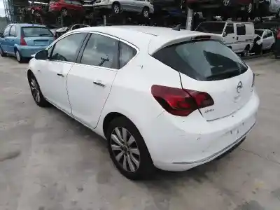 Здавання транспортного засобу opel astra j (p10) 1.7 cdti (68) року 2012 потужний a17dts
