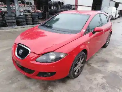 Veicolo di demolizione seat leon (1p1) 1.9 tdi dell'anno 2006 alimentato bxe