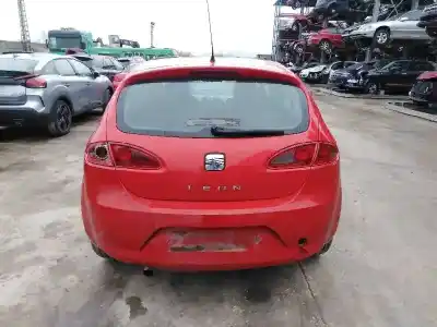 Veicolo di demolizione seat leon (1p1) 1.9 tdi dell'anno 2006 alimentato bxe