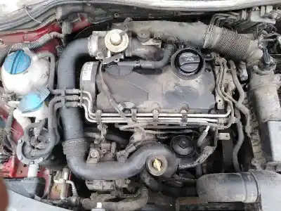 Veicolo di demolizione seat leon (1p1) 1.9 tdi dell'anno 2006 alimentato bxe