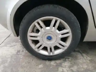 Veicolo di demolizione fiat stilo (192) 1.9 jtd cat dell'anno 2002 alimentato 192a1000