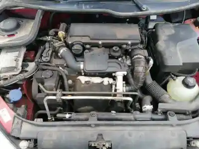 Veículo de Sucata peugeot 206 berlina 1.4 hdi do ano 2002 alimentado 8hx