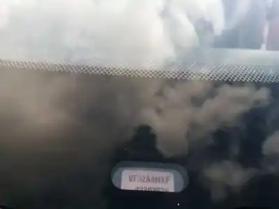 Veículo de Sucata peugeot 206 berlina 1.4 hdi do ano 2002 alimentado 8hx