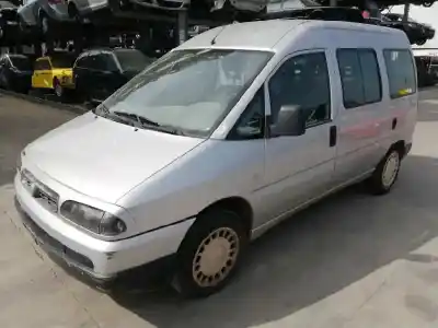 Veículo de Sucata fiat scudo (222) 2.0 jtd cat do ano 2003 alimentado rhx