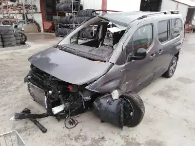 Veículo de Sucata peugeot rifter 1.5 bluehdi 130 do ano 2019 alimentado yh01