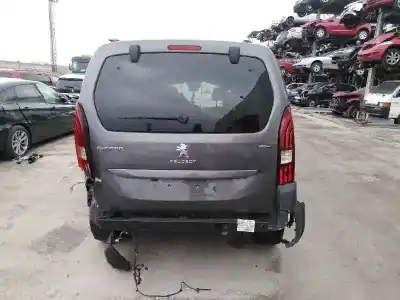 Veículo de Sucata peugeot rifter 1.5 bluehdi 130 do ano 2019 alimentado yh01