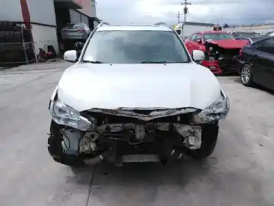 Здавання транспортного засобу mitsubishi outlander (cw0) 2.2 di-d cat року 2010 потужний 4hn