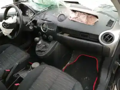 Veículo de Sucata mazda 2 (de_, dh_) 1.4 mzr-cd do ano 2008 alimentado f6jb