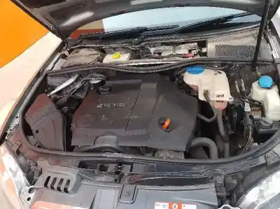 Veículo de Sucata audi a4 berlina (8e) 2.0 tdi 16v (103kw) do ano 2007 alimentado bre