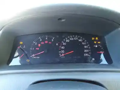 Scrapping Vehicle toyota corolla (e12) 2.0 d-cat of the year 2005 powered 1cdftv