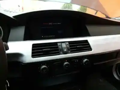 Veículo de Sucata bmw serie 5 berlina (e60) 530d do ano 2004 alimentado 306d2