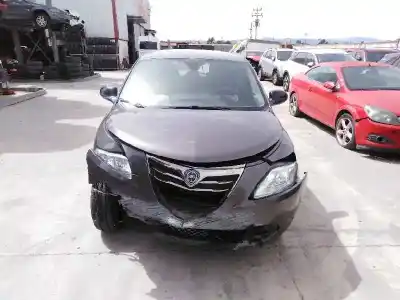 Veicolo di demolizione lancia                                             ypsilon (402)                                                                                                                                                                                                                                              1.3 jtd 16v                                                                                                                                                                                                                                                dell'anno 2013 alimentato 199b1000