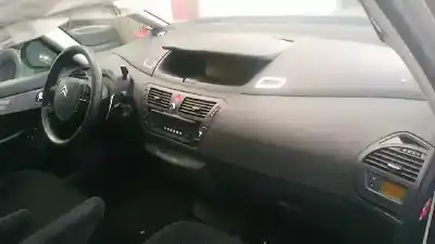 Scrapping Vehicle citroen c4 picasso sx of the year 2008 powered 9h01