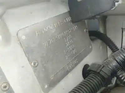 Veículo de Sucata citroen berlingo first combi 1.6 hdi 75 sx do ano 2011 alimentado 9hw