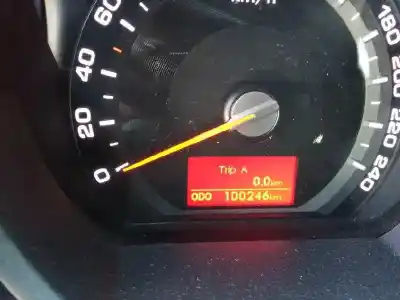 Veículo de Sucata kia sportage iii (sl) 2.0 crdi awd do ano 2011 alimentado d4ha