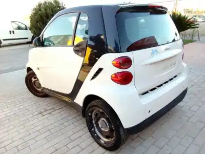 Sloopvoertuig smart coupe fortwo coupe (52kw) van het jaar 2007 aangedreven 132910