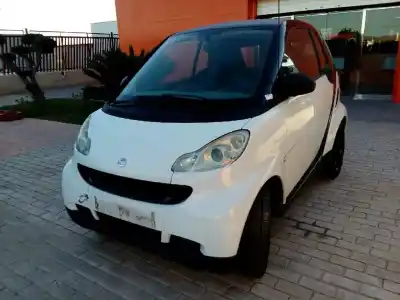 Sloopvoertuig smart coupe fortwo coupe (52kw) van het jaar 2007 aangedreven 132910